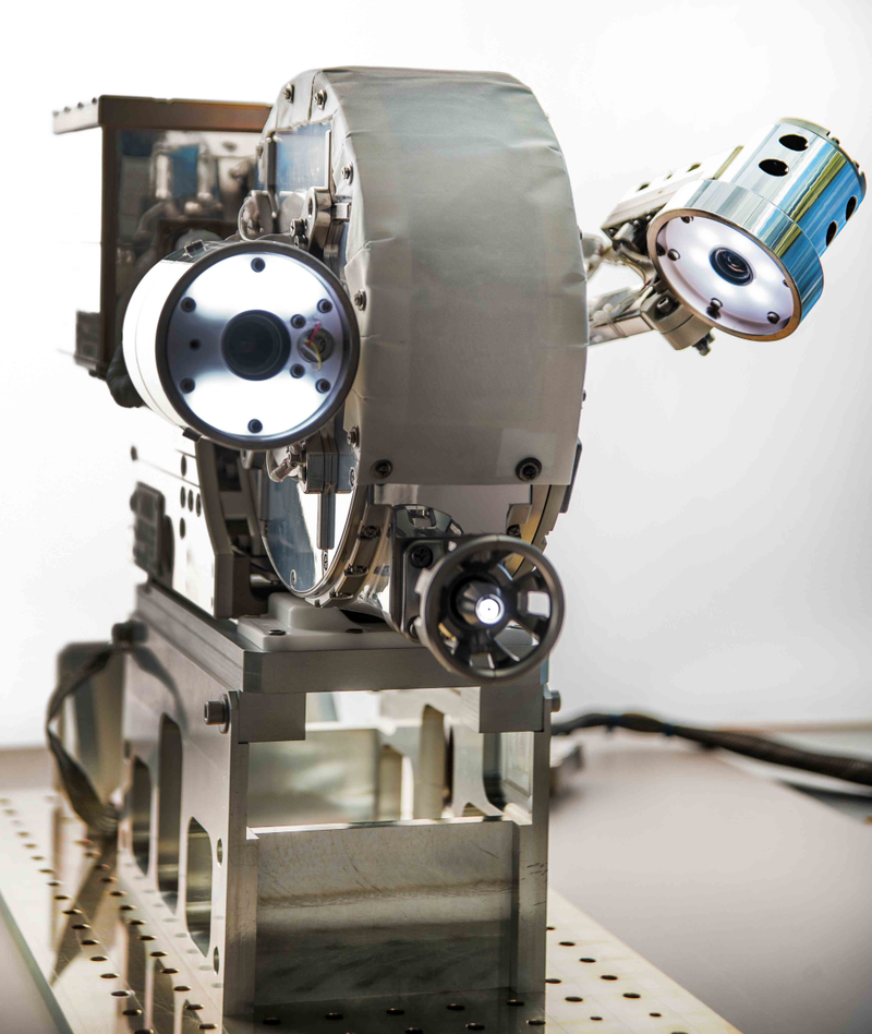 Illustration for article titled This Robot is All Eyes to Inspect Satellites in Orbit